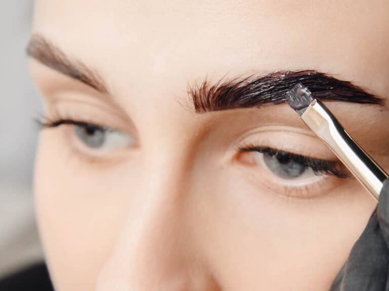 Permanent staining of eyelashes and eyebrows | Helsinki, Espoo, Kauniainen
