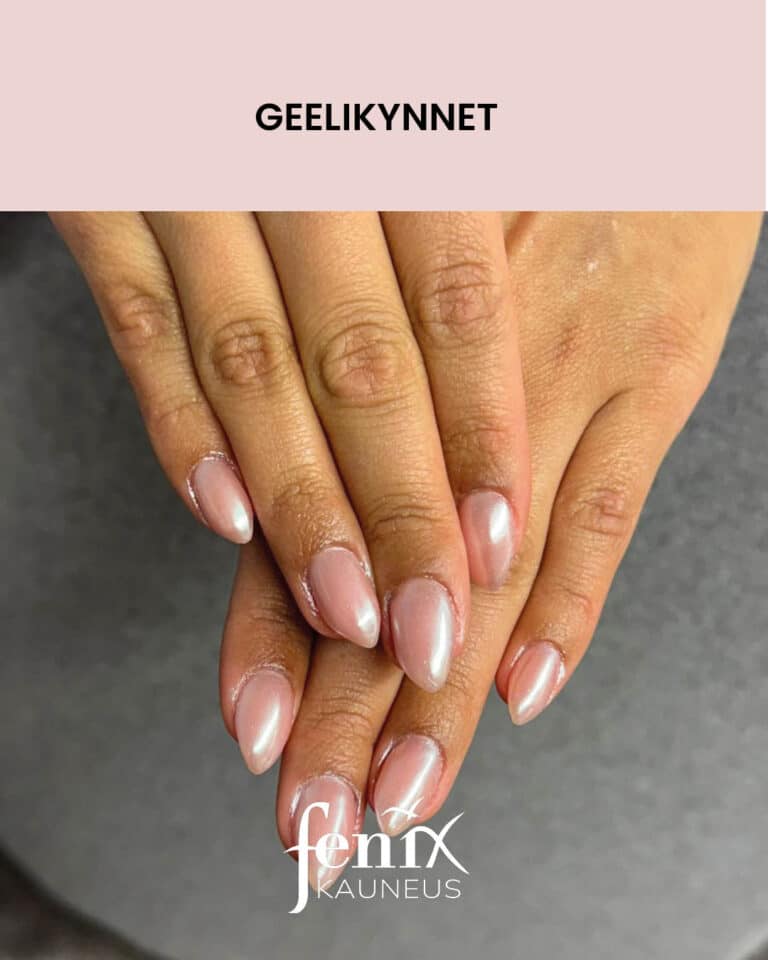Nude chrome geelikynnet .