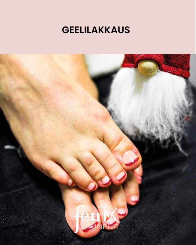 anskalainen geelilakkaus punaisella glitterkarjella varpaiden kynsissa.