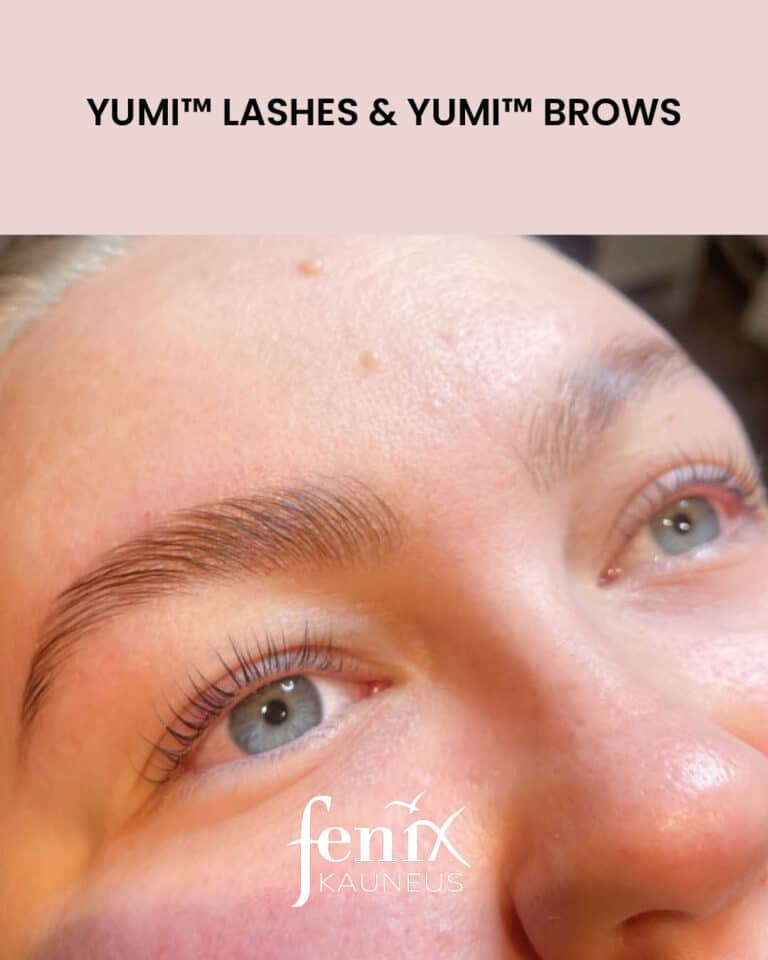 Yumikombo ihanan sinisissa silmissa.